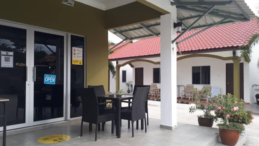 The Nutshell Chalet Langkawi Pantai Cenang  Extérieur photo